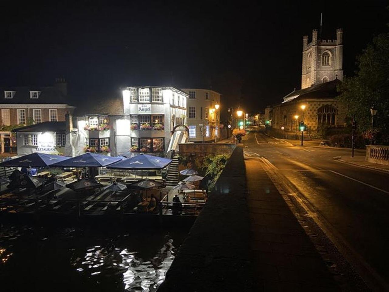 Deluxe Three Bed Bnb In Henley-On-Thames Near Station River & Town Centre Eksteriør billede